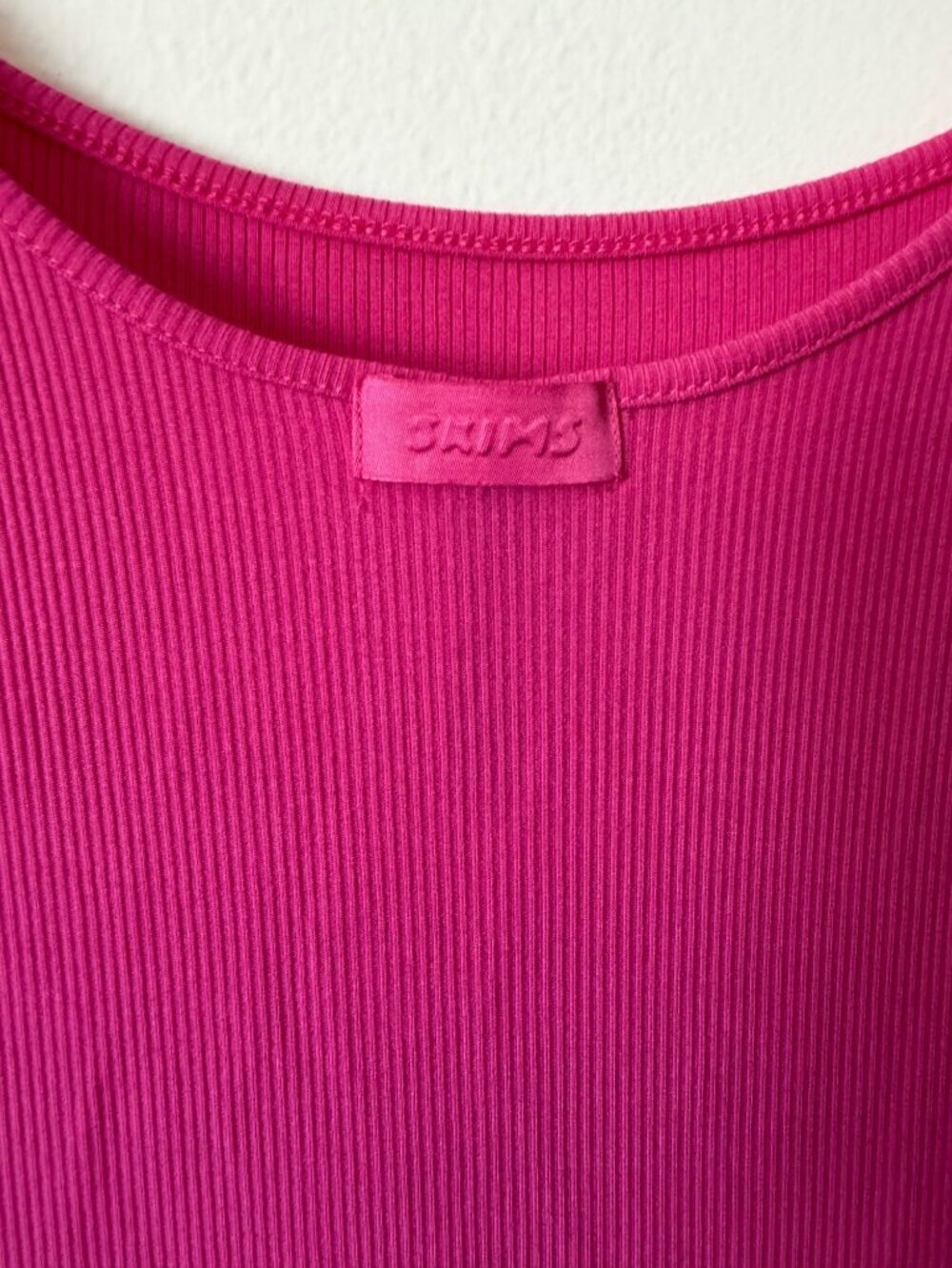 NWT SKIMS Soft Lounge Slip Dress In Hot Pink Small - Picture 8 of 8